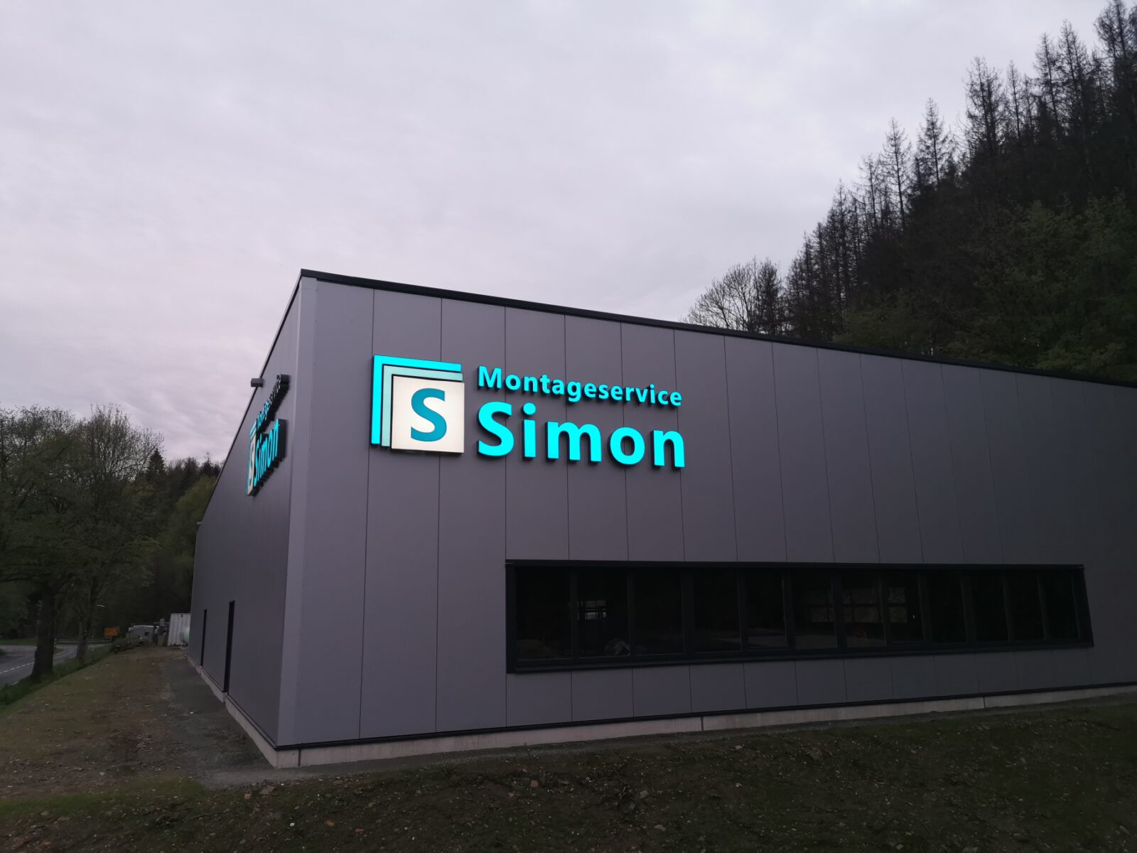 Team Simon Gmbh & Co. Kg montageservice-simon.de